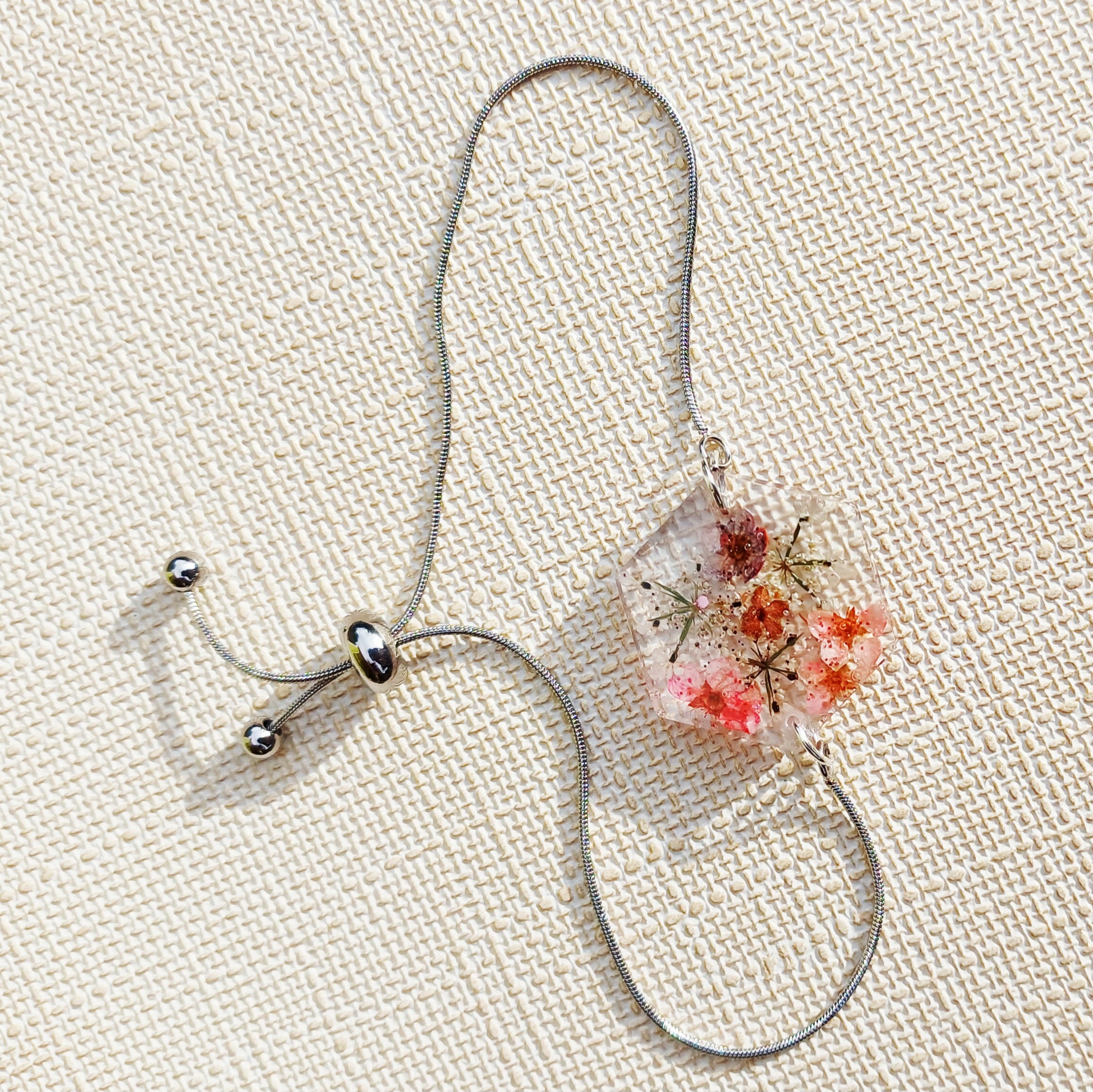 Bracelet Fleurs Séchées – Ajustable
