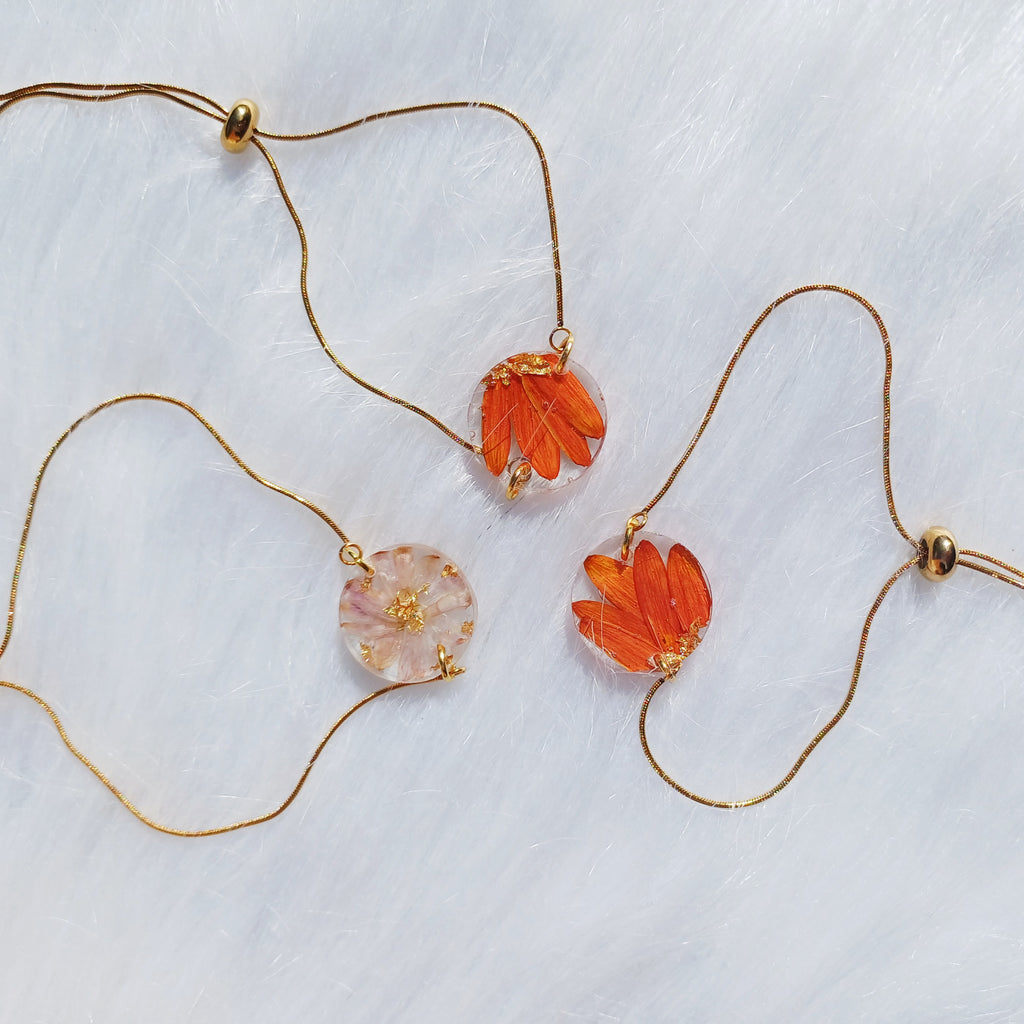 Bracelet Personnalisé – Fleurs de Souvenir
