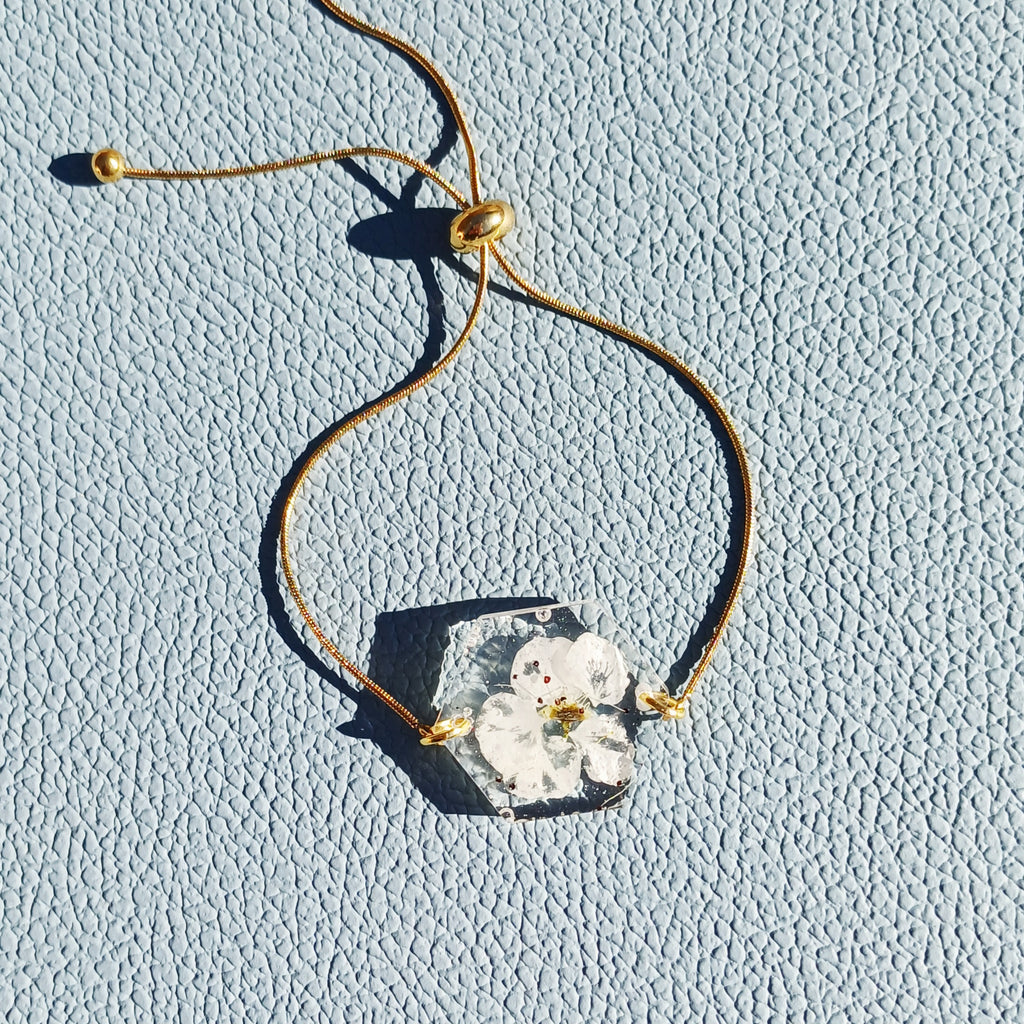 Bracelet Fleur de Cerisier – Énergie et Nature