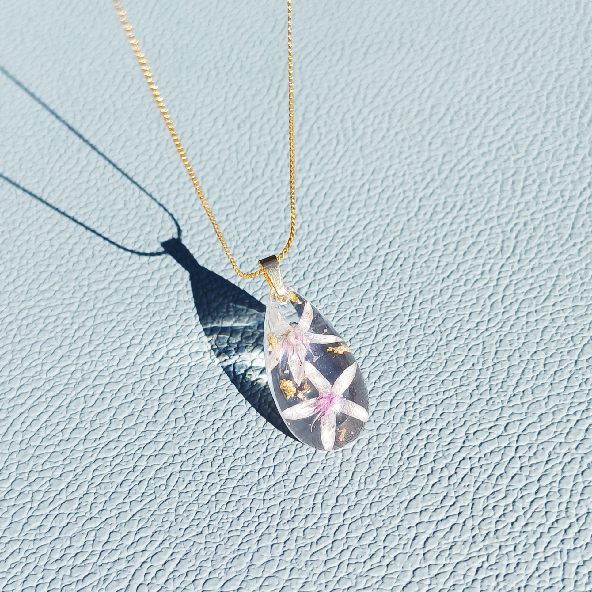 Collier Fleurs de Jade - Chance et Sérénité