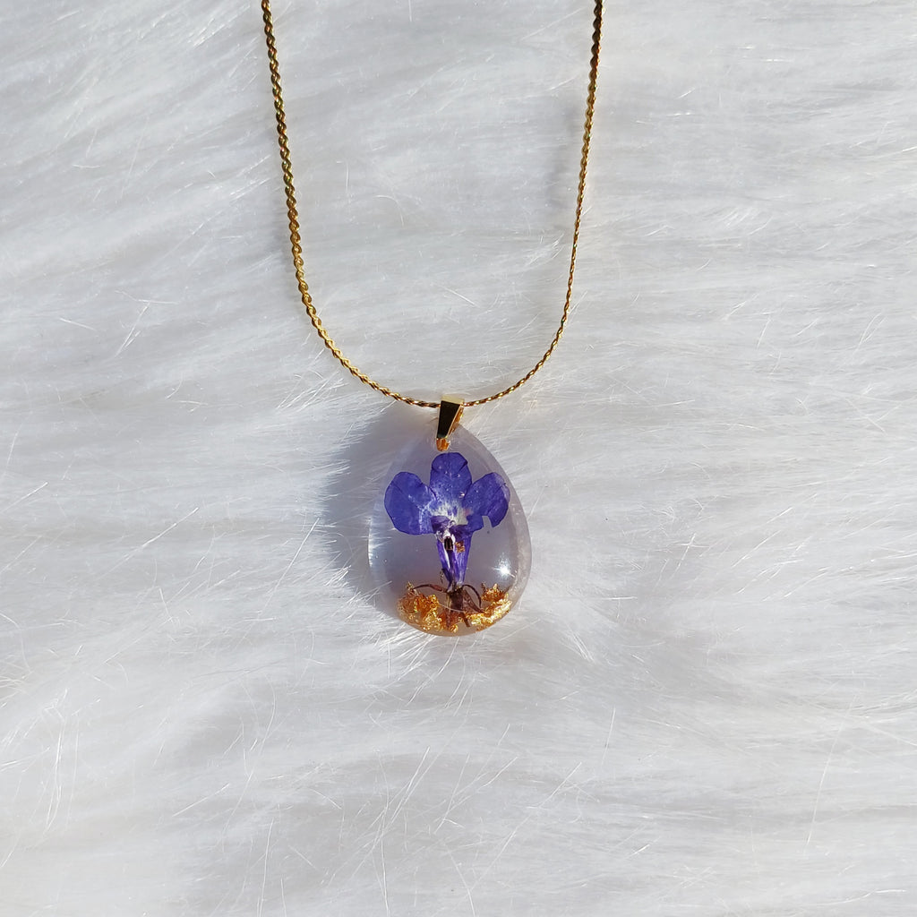 Collier Fleur Bleue Lumineuse