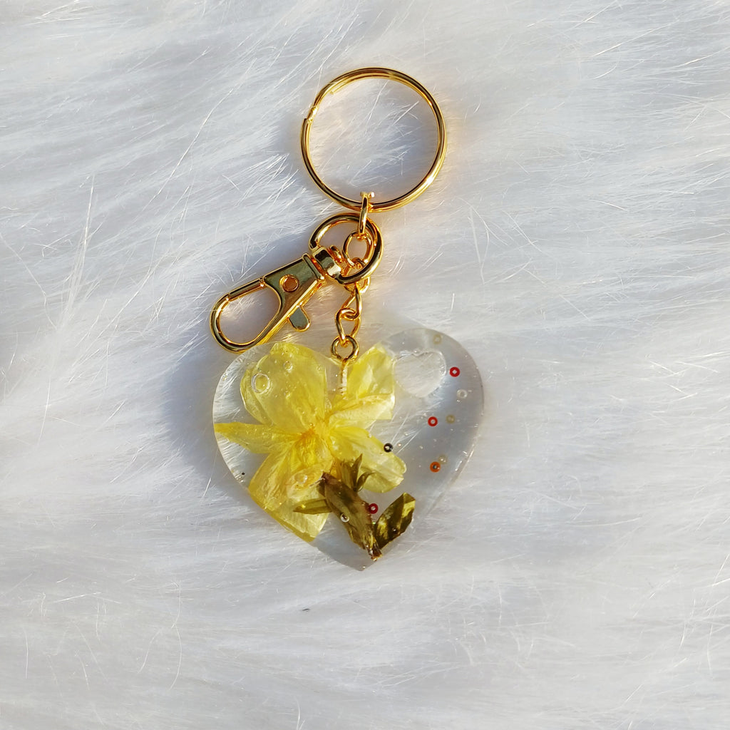 Porte-clé Cœur Fleur Jaune – Idée Cadeau