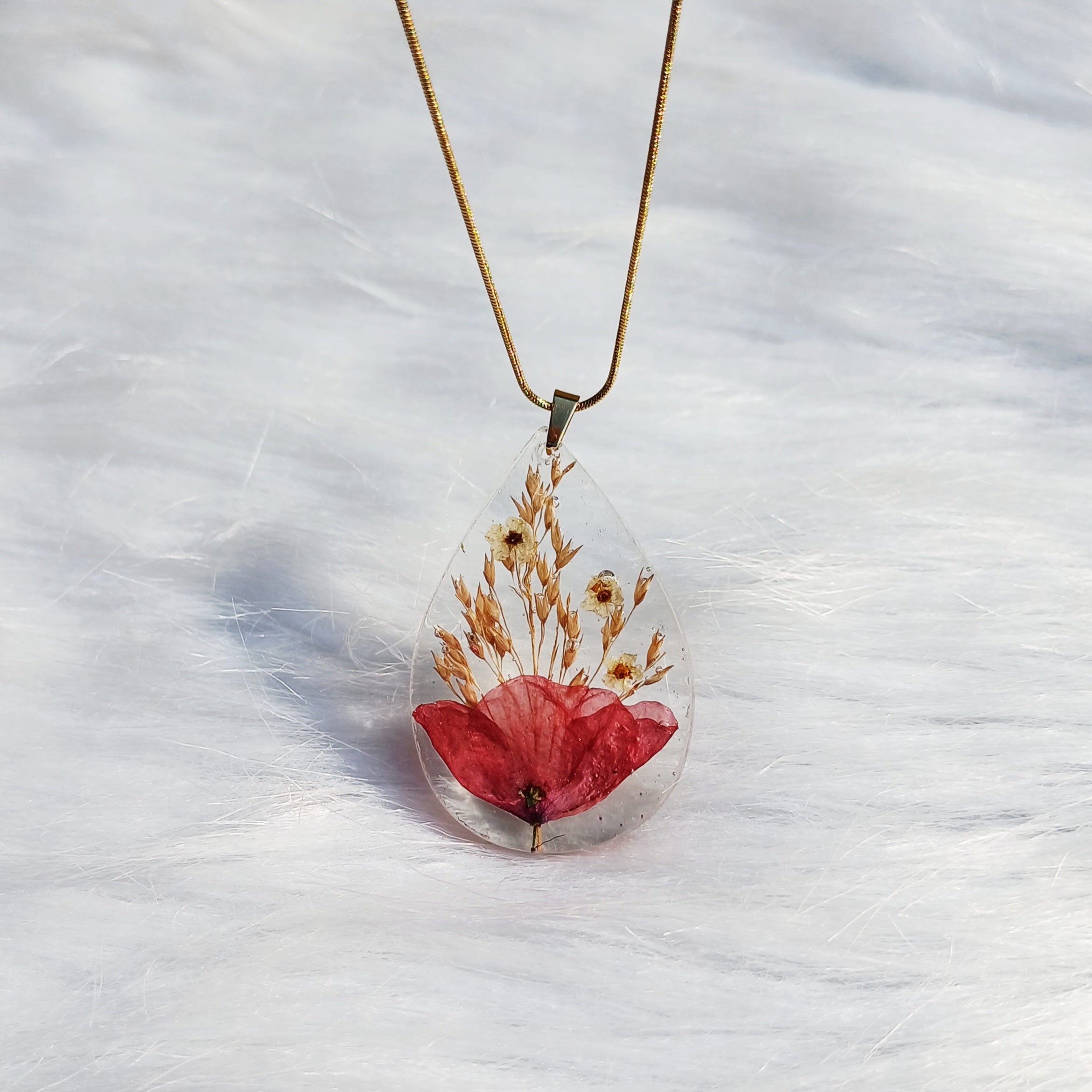 Collier Coquelicot Champêtre – Fleur Séchée Naturelle