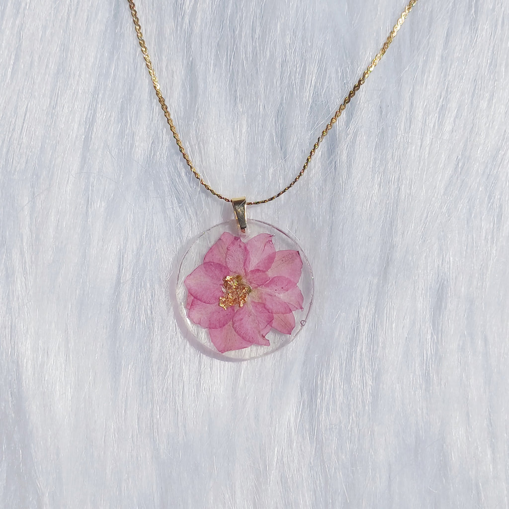 Parure Delphinium – Harmonie et Légèreté
