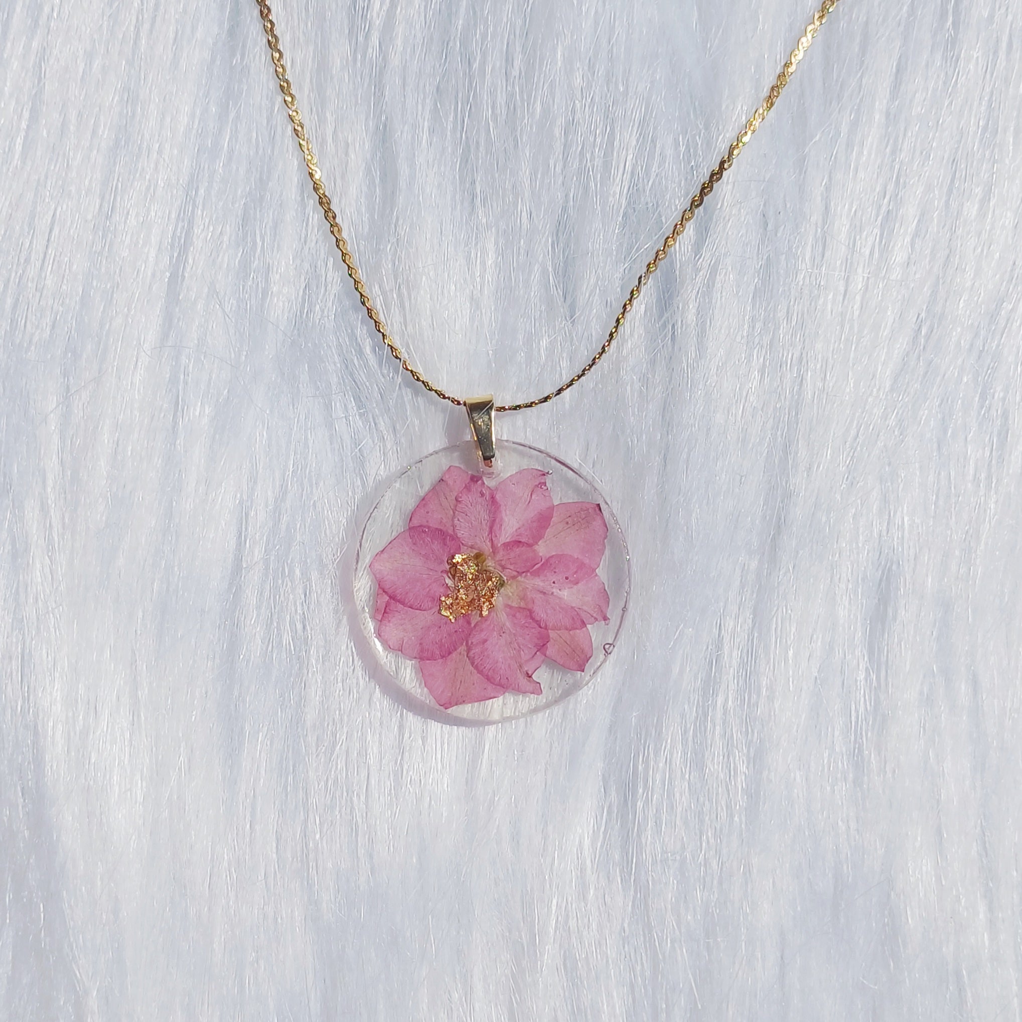 Parure Delphinium – Harmonie et Légèreté