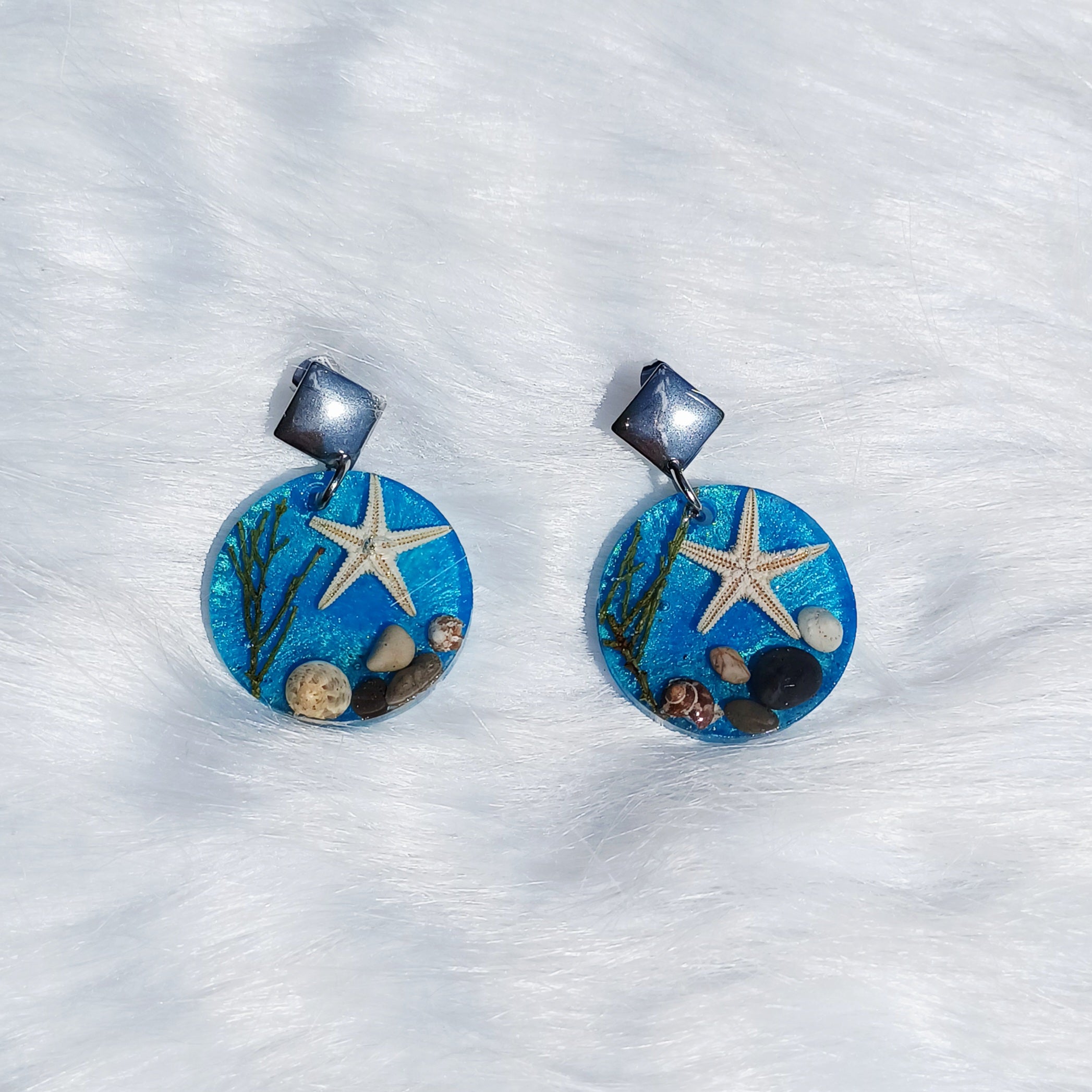 Boucles d’Oreilles Marine – Coquillages et Galets