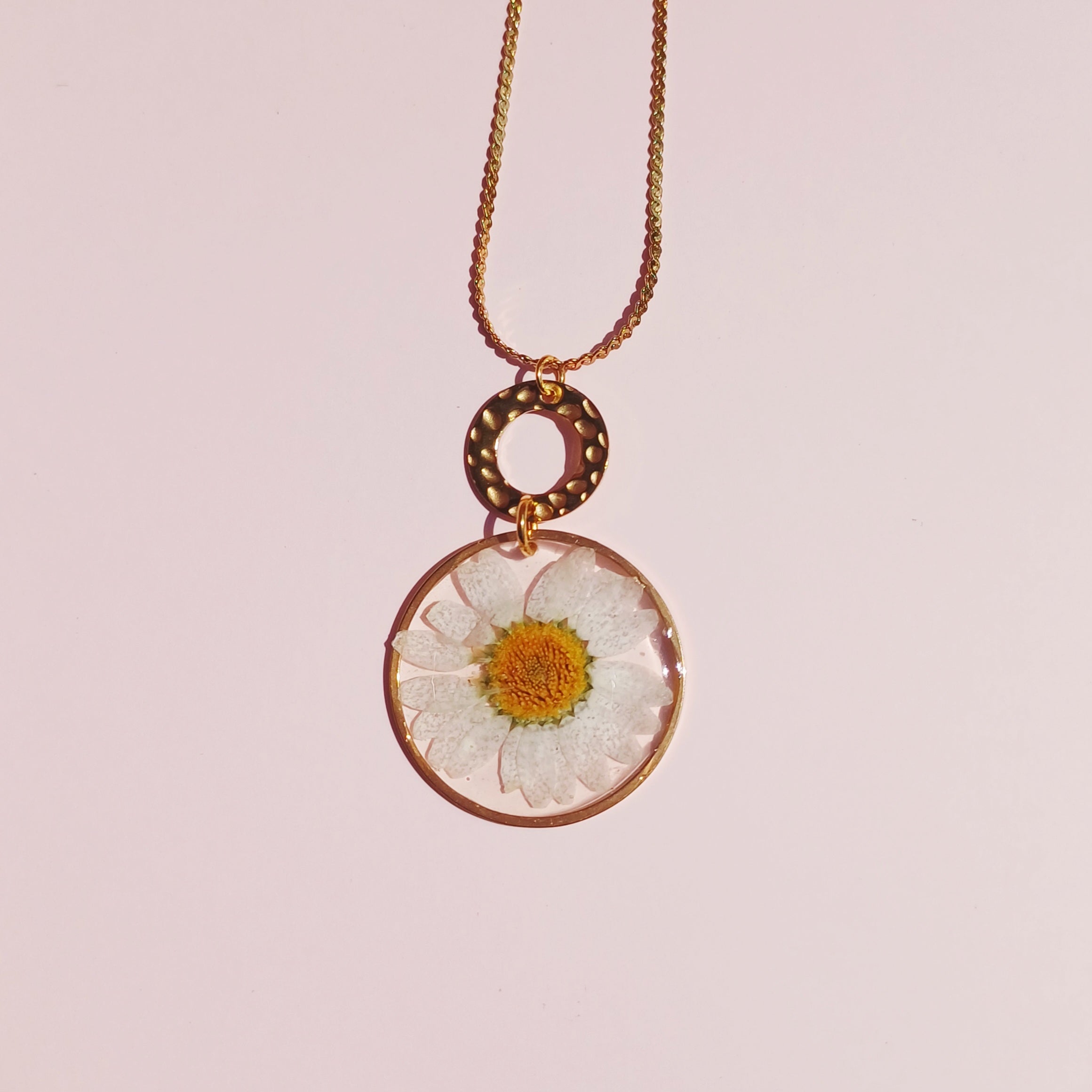 Collier Marguerite - Simplicité élégante