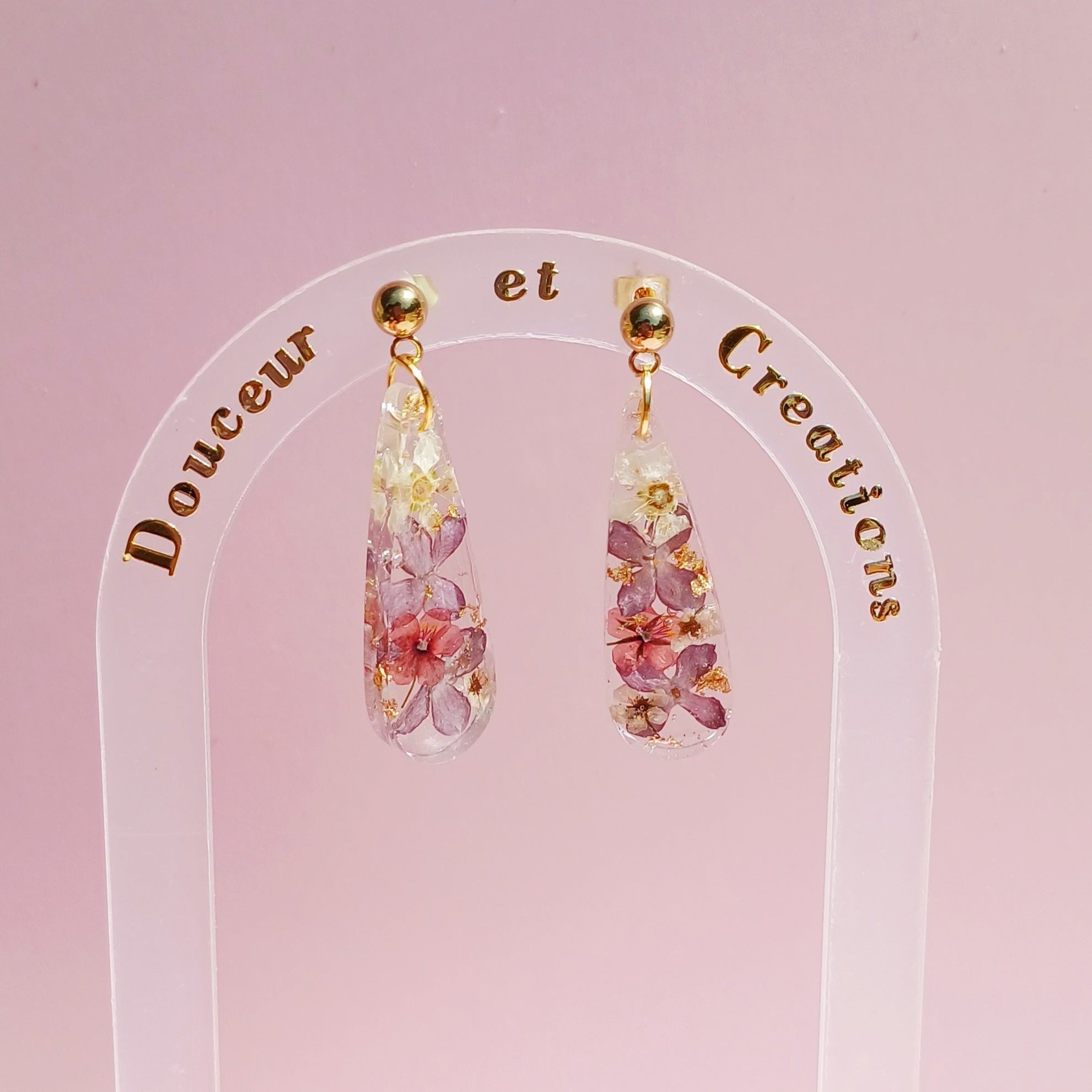 Boucles d'Oreilles Lilas Séché — Amour et pureté