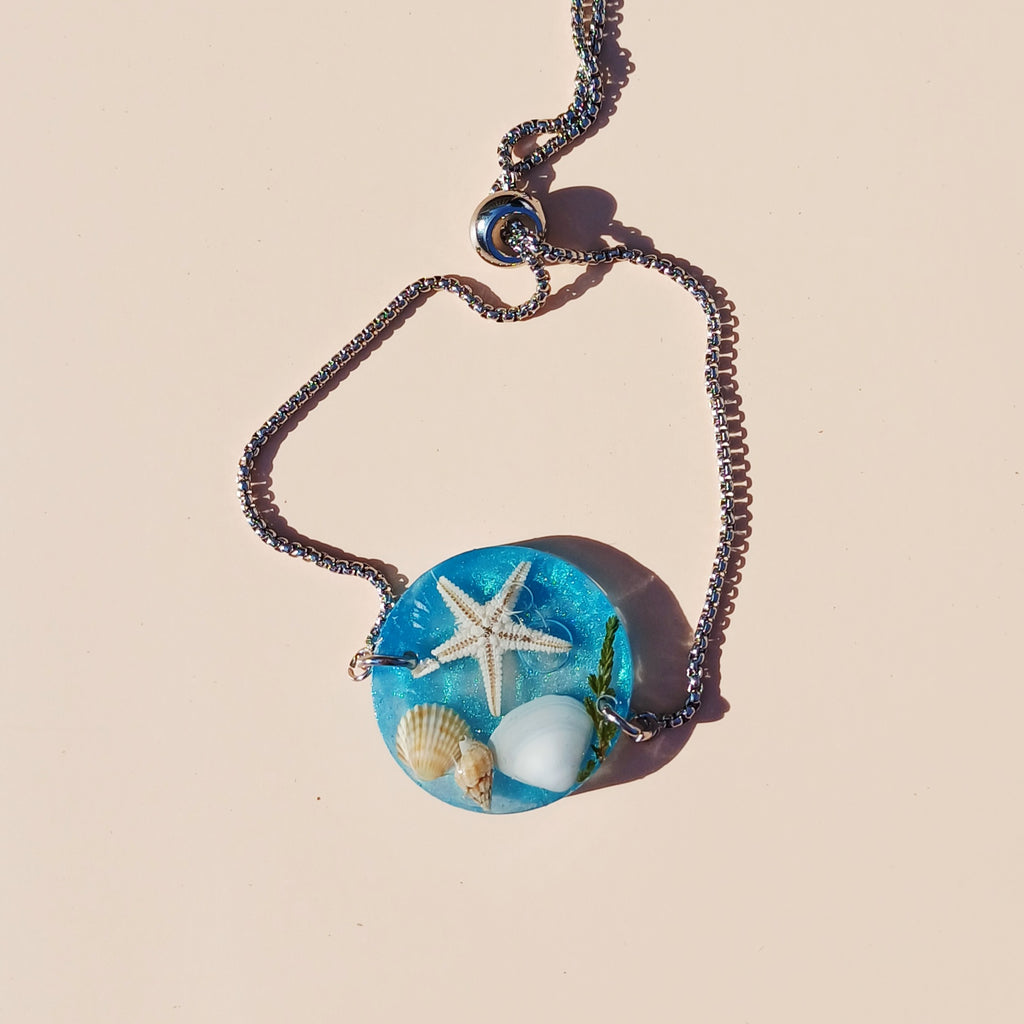 Bracelet Ajustable Coquillages et Galets – Côte d’Azur