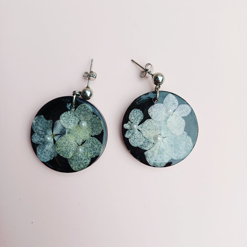 Boucles d'oreilles Hortensia Bleu – Fleurs séchées naturelles