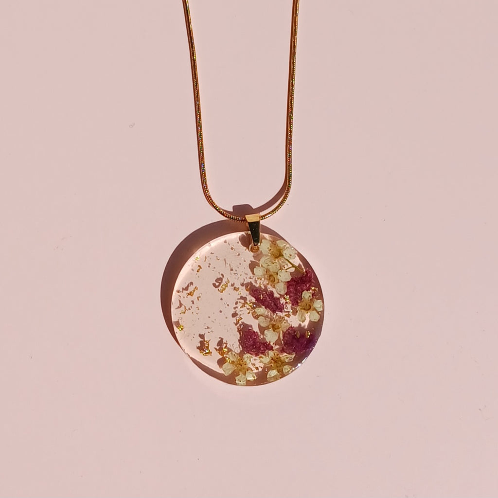 Parure résine fleurs séchées spirée - Lila des Indes - Feuille d'or