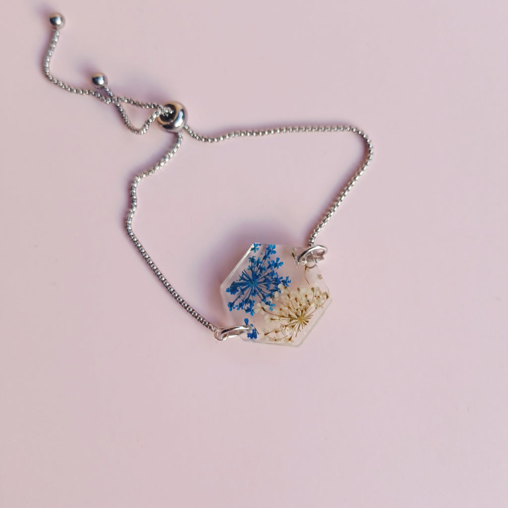 Bracelet Ajustable Fleur de Carotte Sauvage Blanche et Bleue