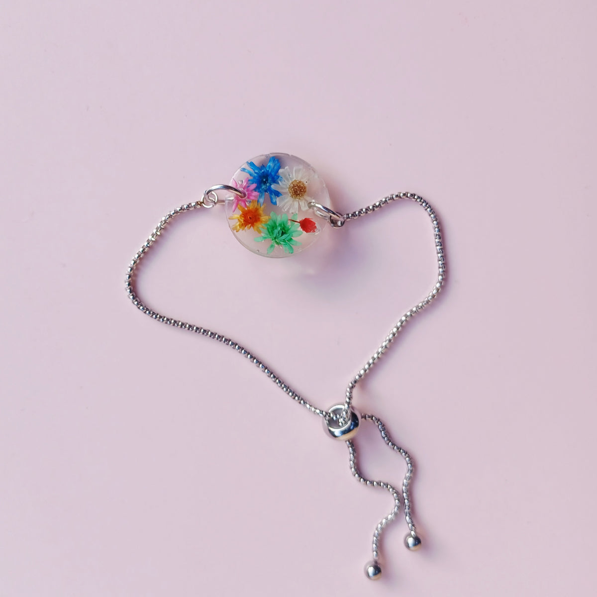 Bracelet Ajustable Mini Marguerites Séchées Multicolores